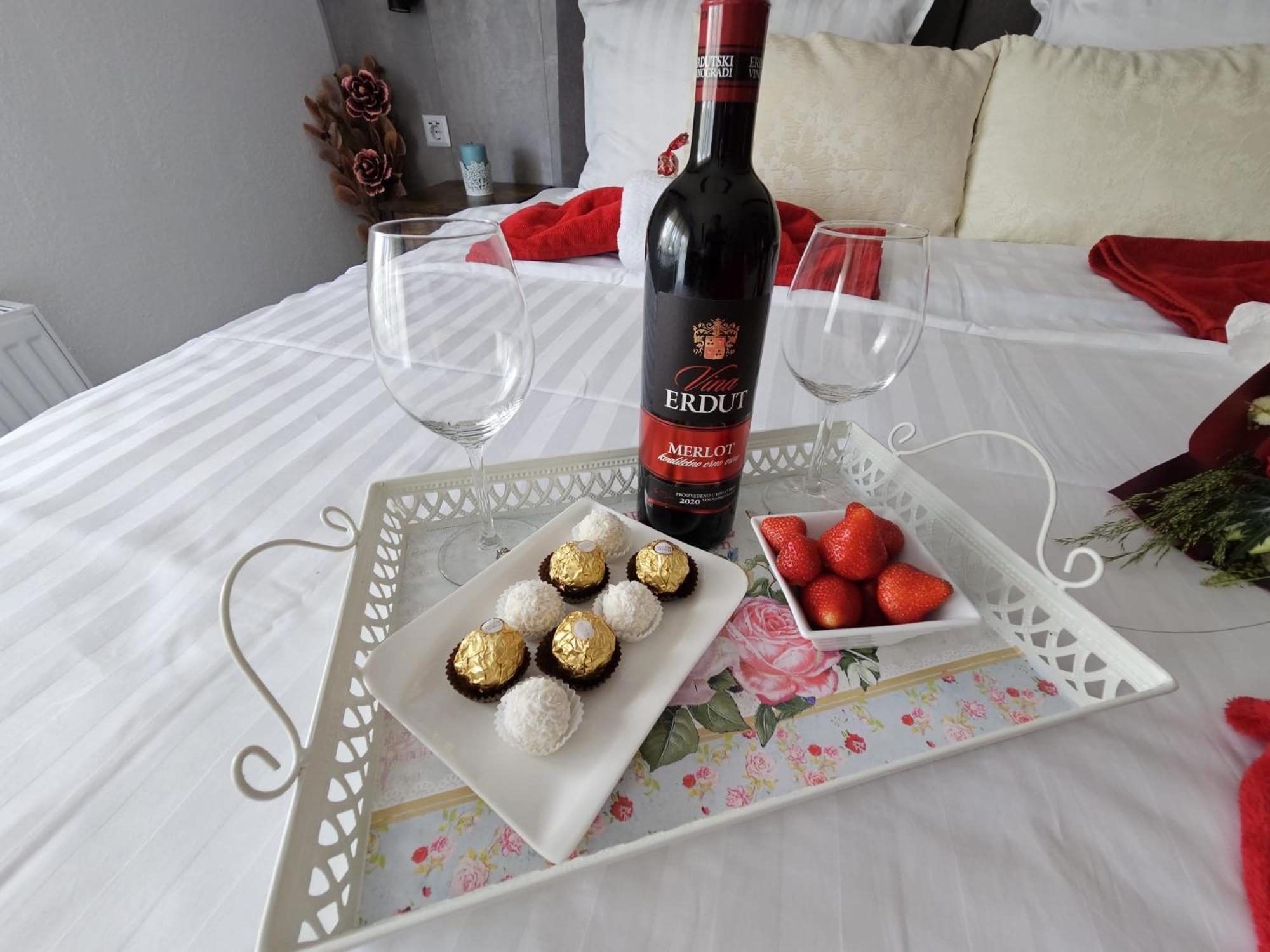 Ana Apartment Gracac  Luaran gambar